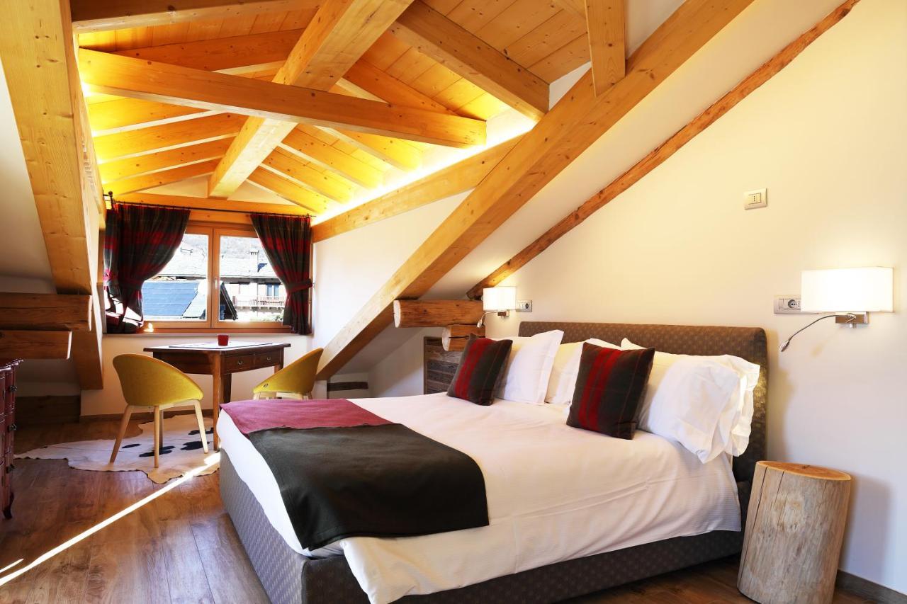 Le Petit Lievre Bed & Breakfast Aosta Exterior photo